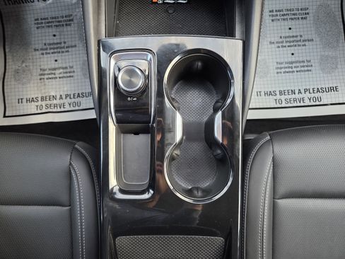 Used 2025 Buick Envision Preferred image 30