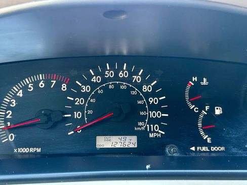 Used 2005 Toyota Corolla S image 26