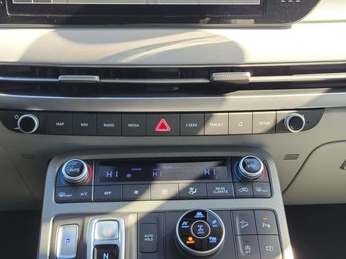 Used 2024 Hyundai Palisade SEL image 33