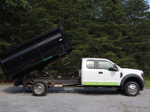 Used 2018 Ford F550 4x4 SuperCab Super Duty image 10