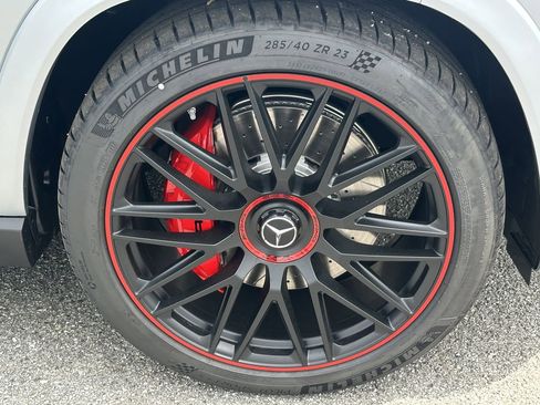 New 2026 Mercedes-Benz GLS 63 AMG 4MATIC image 15