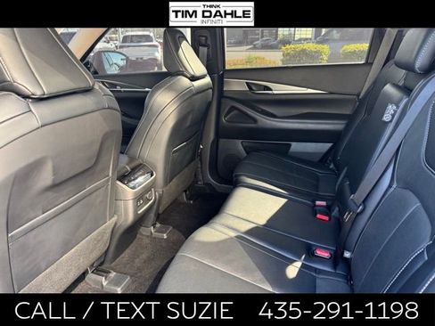 Certified 2023 INFINITI QX60 Luxe w/ Cargo Package AWD/4WD image 16