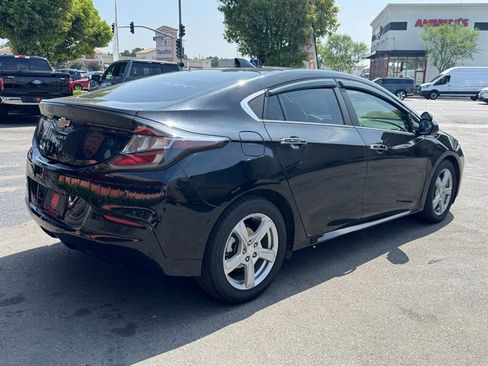 Used 2018 Chevrolet Volt LT FWD image 19