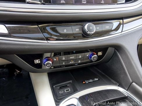 Used 2023 Buick Enclave Essence w/ Experience Buick Package image 21