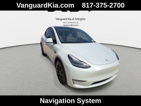 Used 2023 Tesla Model Y Long Range AWD/4WD image 2