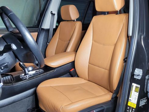 Used 2017 BMW X3 sDrive28i image 19