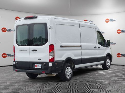 Used 2020 Ford Transit 250 Medium Roof RWD image 5
