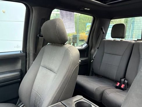 Used 2020 Ford F150 XLT w/ Equipment Group 302A Luxury AWD/4WD image 22