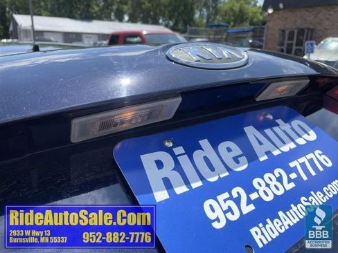 Used 2009 Kia Optima LX FWD image 27