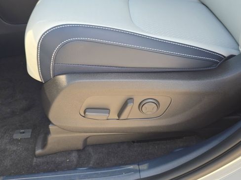 New 2026 Kia Carnival SX Prestige FWD image 22