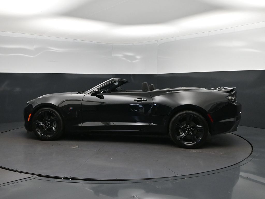 Used 2023 Chevrolet Camaro LT w/ RS Package RWD image 4