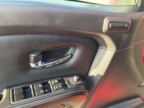 Used 2021 Nissan Titan PRO-4X w/ Pro-4x Convenience Package AWD/4WD image 12