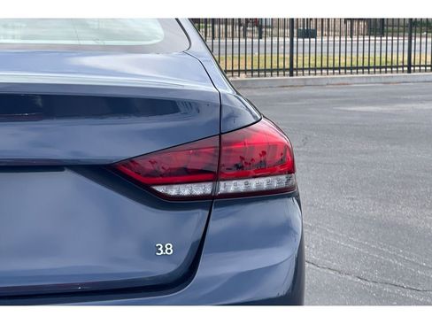 Used 2015 Hyundai Genesis 3.8 w/ Option Group 03 image 49