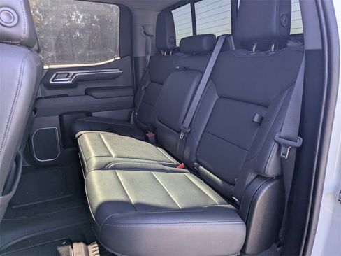 Used 2022 Chevrolet Silverado 1500 LTZ w/ LTZ Convenience Package II image 13