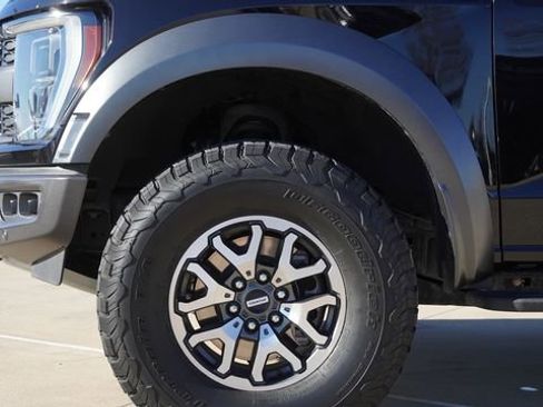 Used 2023 Ford F150 Raptor AWD/4WD image 5