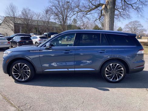 Used 2020 Lincoln Aviator Reserve w/ Equipment Group 202A image 8