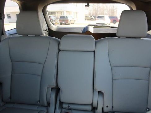 Used 2024 Honda Passport EX-L image 26