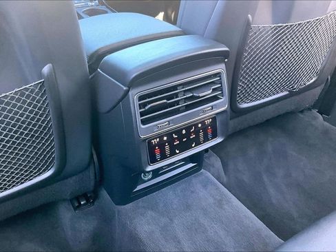 Used 2022 Audi Q7 3.0T Premium Plus image 31