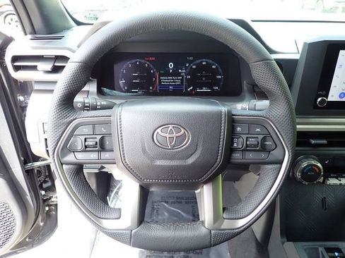 Certified 2026 Toyota Tacoma TRD Sport AWD/4WD image 22