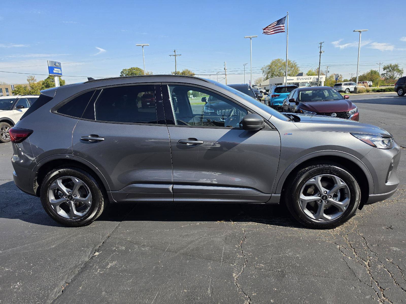 Used 2024 Ford Escape ST-Line w/ Tech Pack #1 AWD/4WD image 4