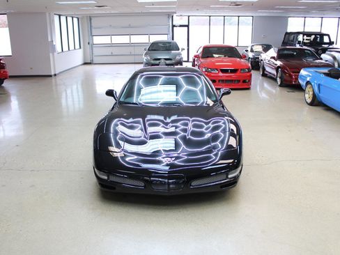 Used 2003 Chevrolet Corvette Z06 w/ Memory Package, 3 Drivers image 14