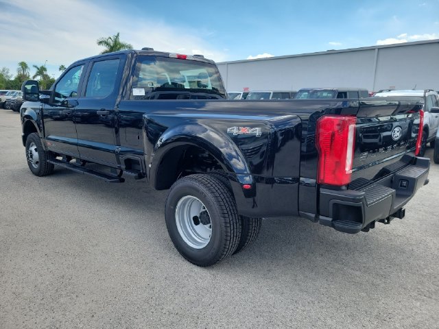 New 2027 Ford F350 XL AWD/4WD image 3