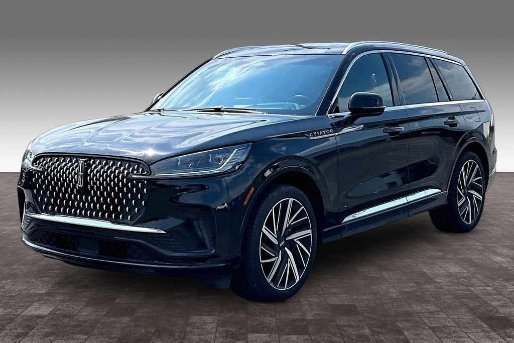Used 2025 Lincoln Aviator Black Label AWD/4WD image 25
