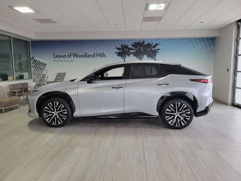 Certified 2023 Lexus RZ 450e Premium w/ Accessory Package (P5) AWD/4WD image 2