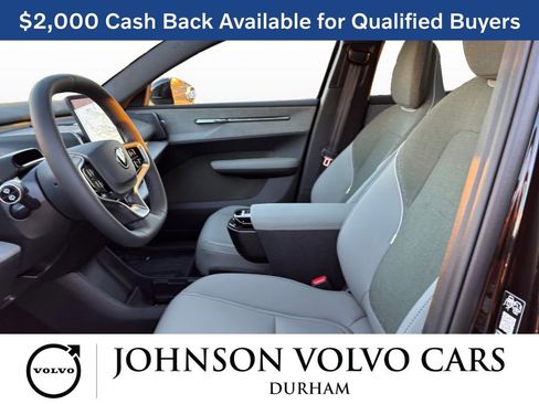 New 2026 Volvo EX30 Plus w/ Climate Package image 13