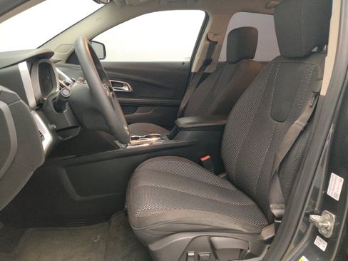 Used 2017 Chevrolet Equinox LS image 17