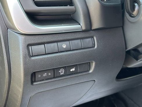 New 2026 Nissan Rogue SV AWD/4WD image 30
