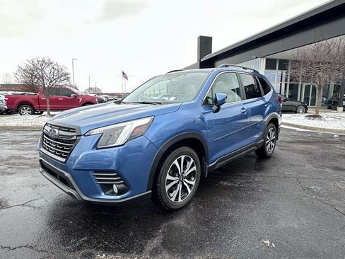 Used 2022 Subaru Forester Limited image 6