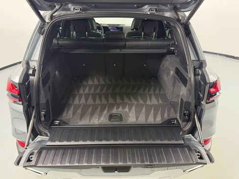 Used 2026 BMW X5 xDrive40i image 10