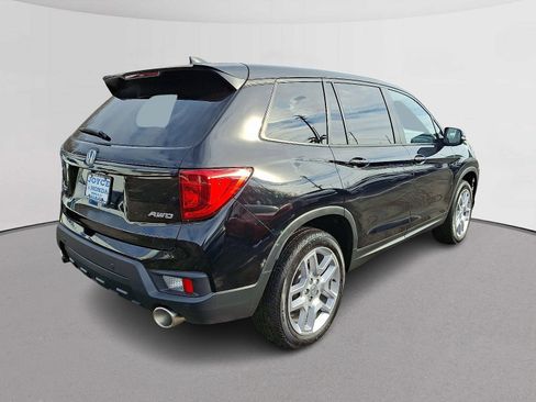 Certified 2025 Honda Passport EX-L image 10