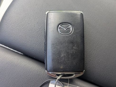 Used 2025 MAZDA CX-90 3.3 Turbo w/ Preferred Package AWD/4WD image 30