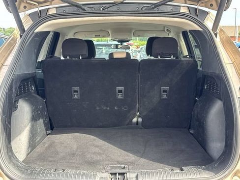 Used 2021 Ford Escape SE w/ Convenience Package FWD image 11