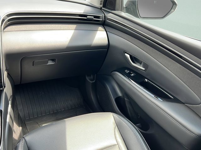 Used 2024 Hyundai Tucson Limited AWD/4WD image 13