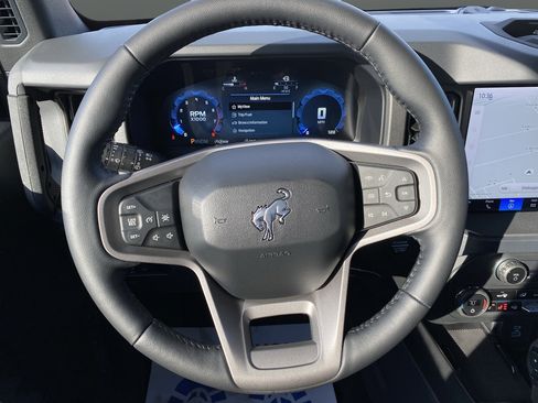 New 2025 Ford Bronco Badlands AWD/4WD image 21