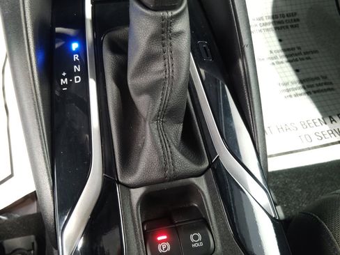 Used 2022 Toyota Corolla SE image 16