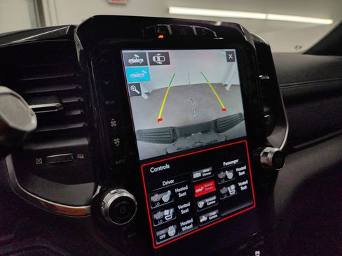 Used 2020 RAM 2500 Laramie image 24