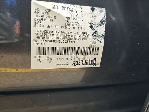 Used 2020 Ford Explorer XLT w/ Equipment Group 202A image 16