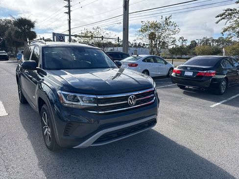 Used 2022 Volkswagen Atlas SE image 13