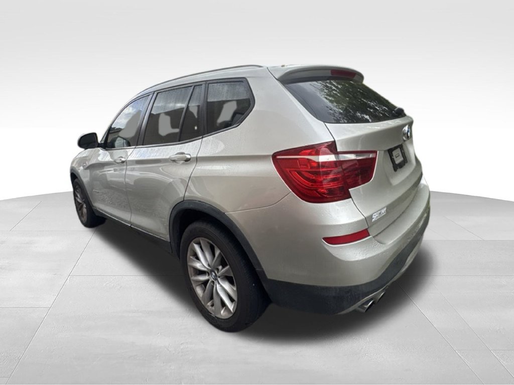 Used 2015 BMW X3 xDrive28i w/ Premium Package AWD/4WD image 9