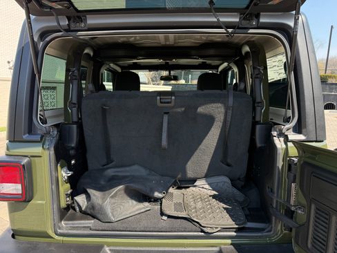 Used 2021 Jeep Wrangler Sport image 55