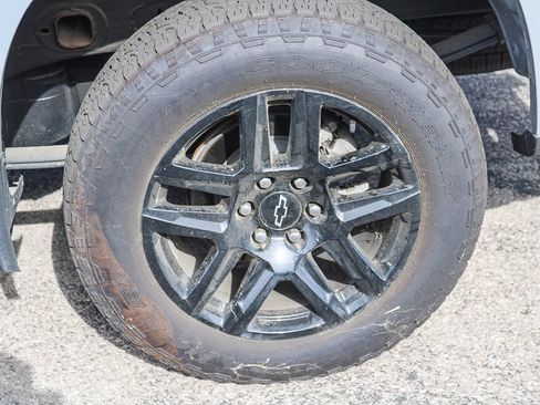 Used 2024 Chevrolet Silverado 1500 Custom AWD/4WD image 7