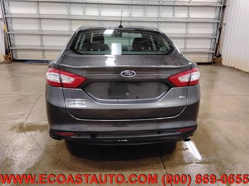 Used 2016 Ford Fusion Energi SE w/ Driver Assist Package image 8