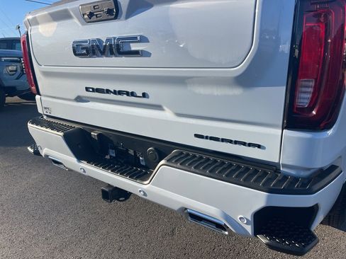 New 2026 GMC Sierra 1500 Denali Ultimate w/ LPO, Black Badging Package image 33