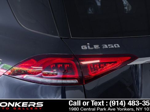 Used 2022 Mercedes-Benz GLE 350 4MATIC w/ Premium Package image 50