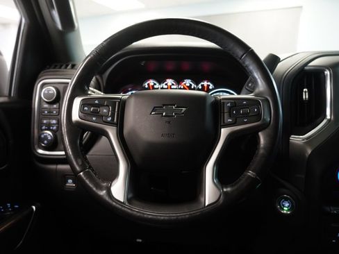 Used 2021 Chevrolet Silverado 1500 LT Trail Boss w/ Convenience Package II AWD/4WD image 20