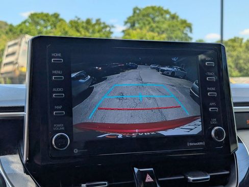 Used 2021 Toyota Corolla SE FWD image 22